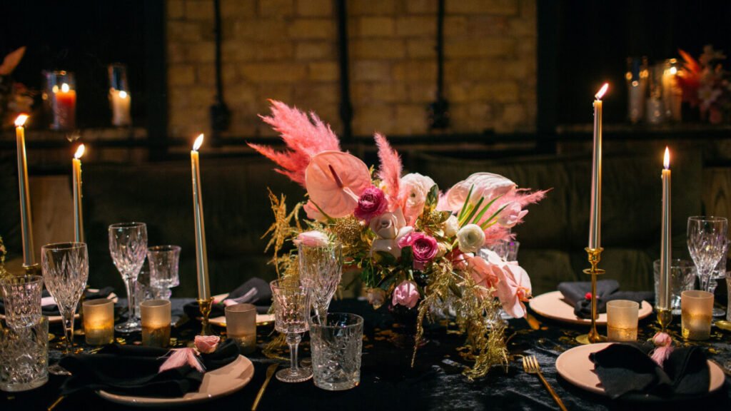 black and gold wedding